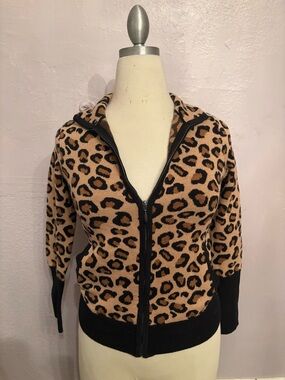 Cheetah zip up